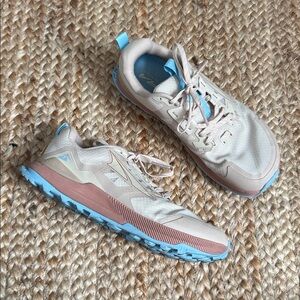 Altra US 7 Lone Peak 7 Trail Running Shoes Tan Blue